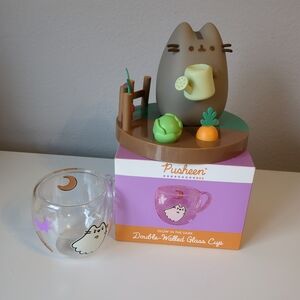 Pusheen Fall 2021 Glass Cup Glow In The Dark & Pusheen Gardening Figure 2022